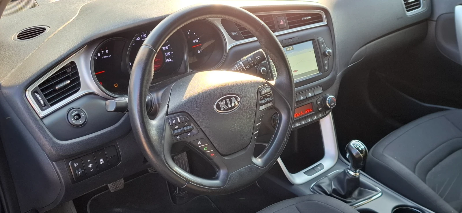 Kia Ceed 1.0Turbo Led  ��������� ������ ��������50000km  | Mobile.bg � ����������� 11