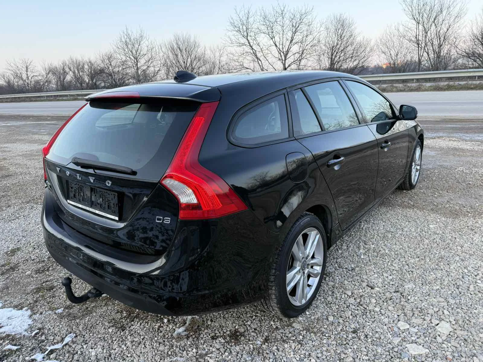 Volvo V60 2.0 163 kc - изображение 6
