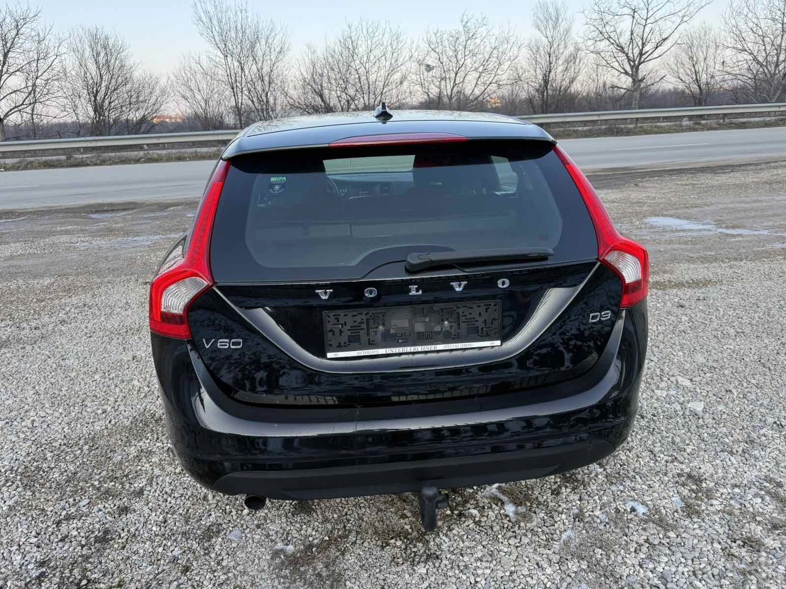Volvo V60 2.0 163 kc - изображение 8