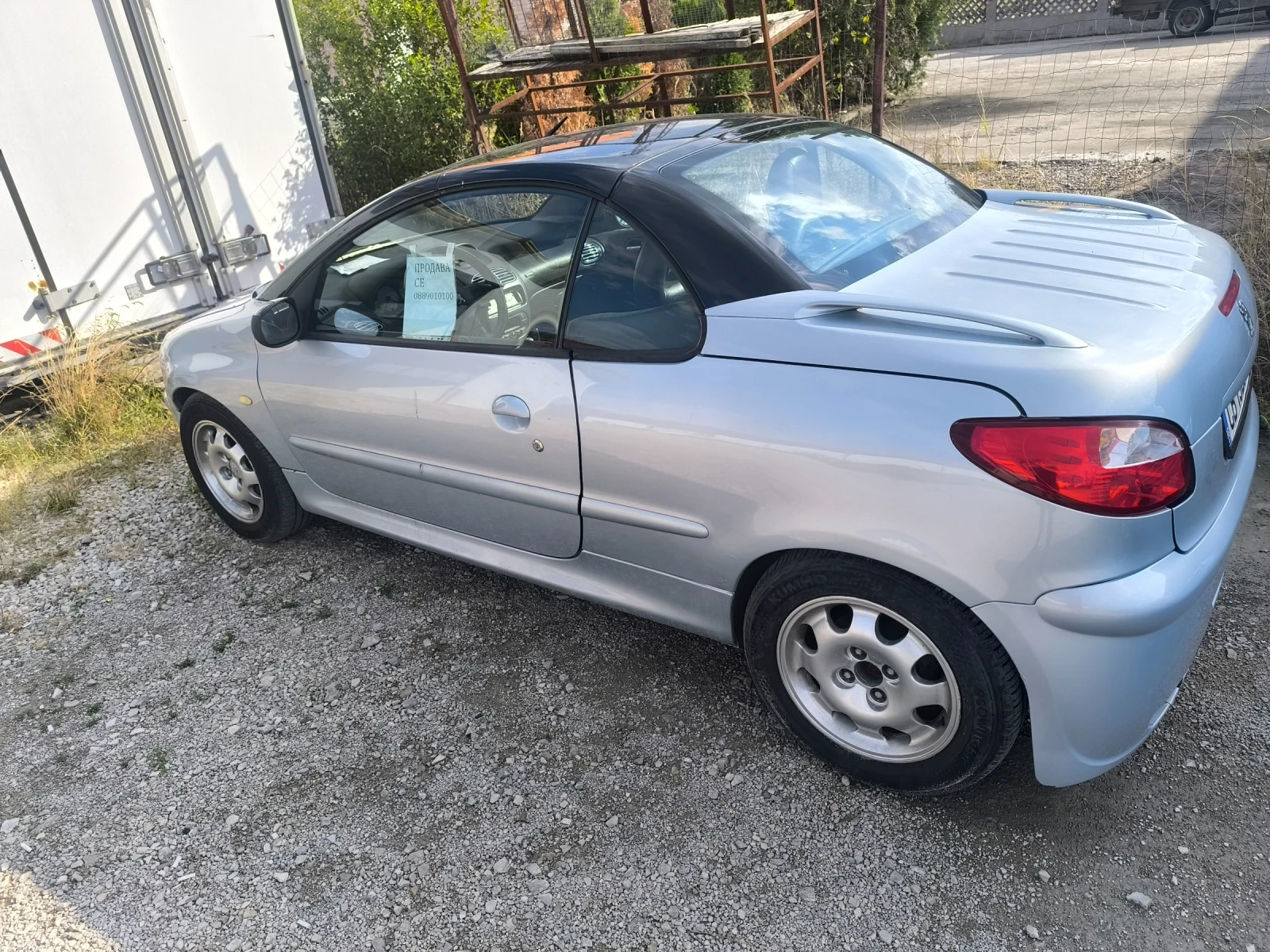 Peugeot 206 206CC много хубаво, снимка 4 - Автомобили и джипове - 53784549