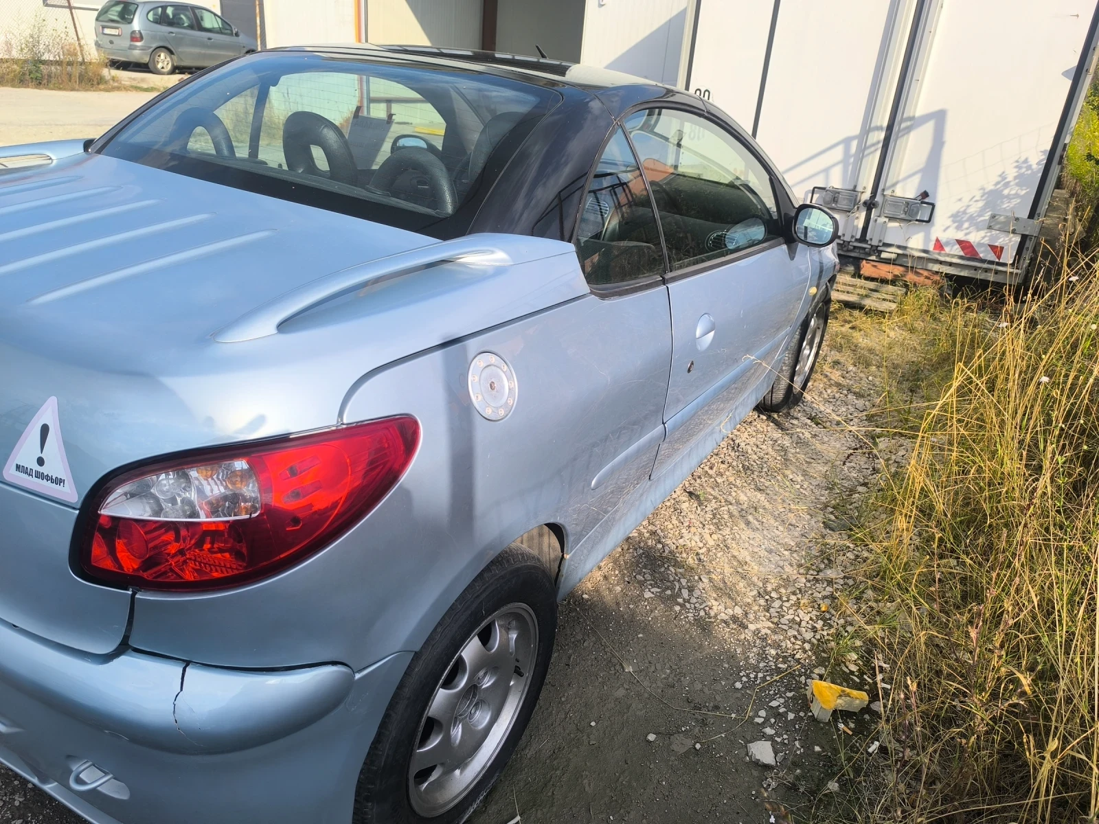 Peugeot 206 206CC много хубаво, снимка 2 - Автомобили и джипове - 53784549