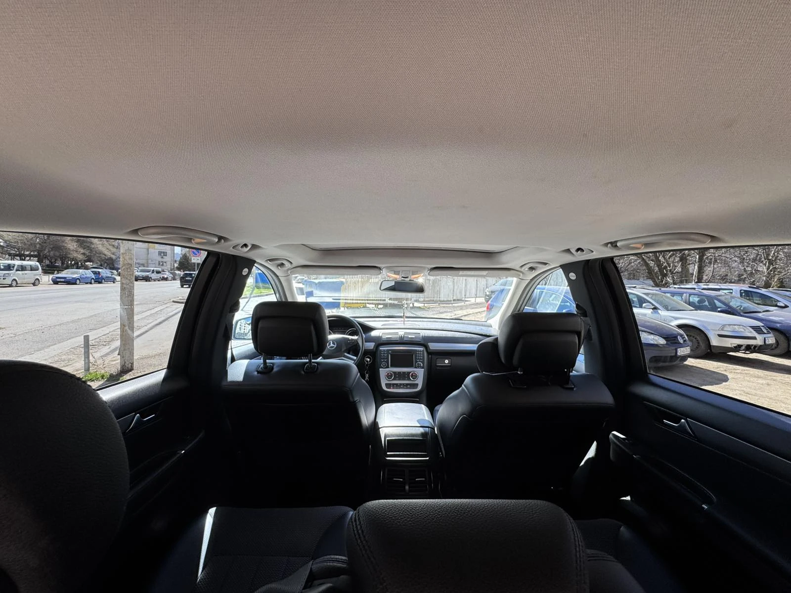 Mercedes-Benz R 350 CDI 4MATIC, снимка 10 - Автомобили и джипове - 53797190