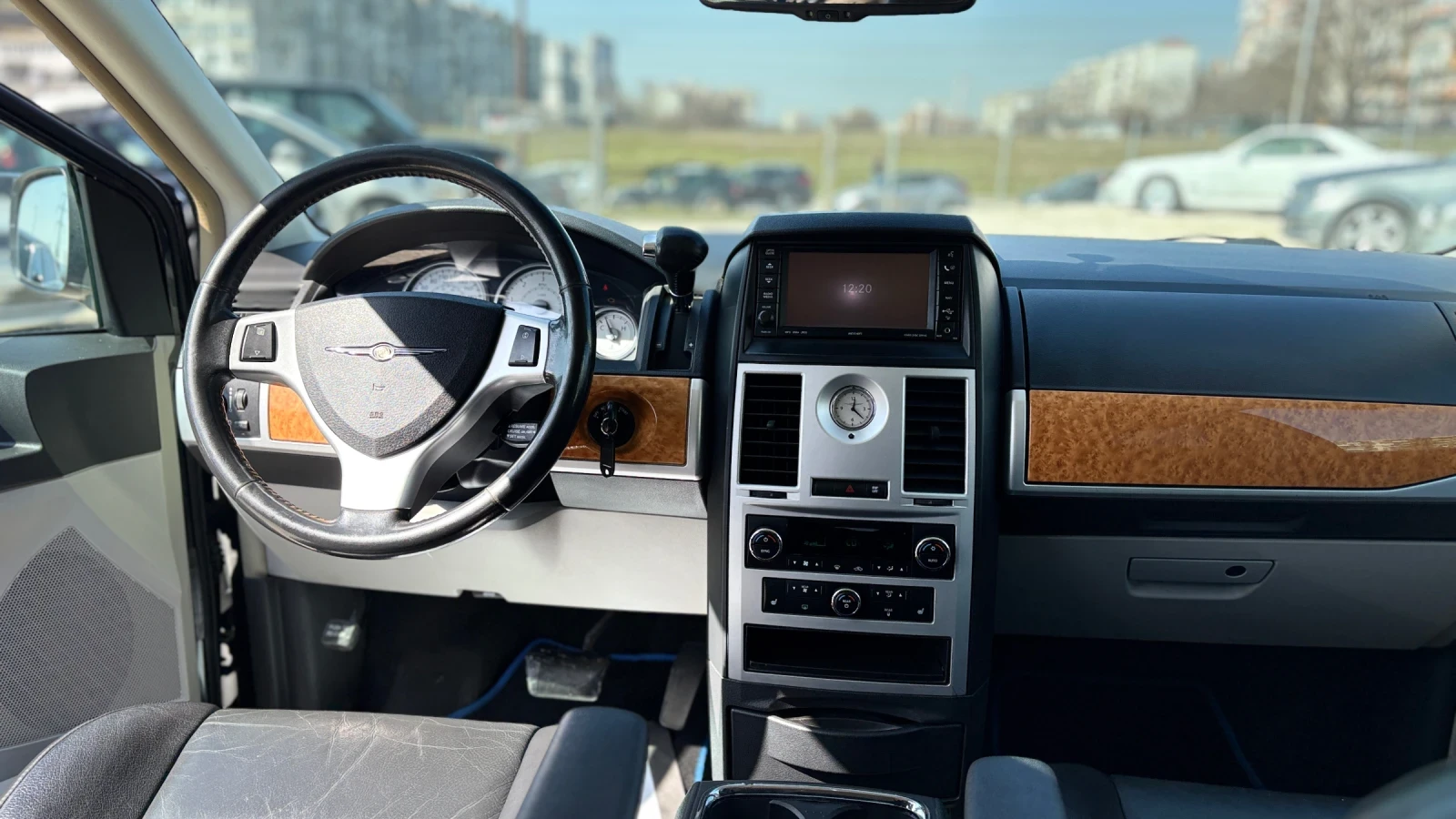 Chrysler Gr.voyager, снимка 5 - Автомобили и джипове - 53847223