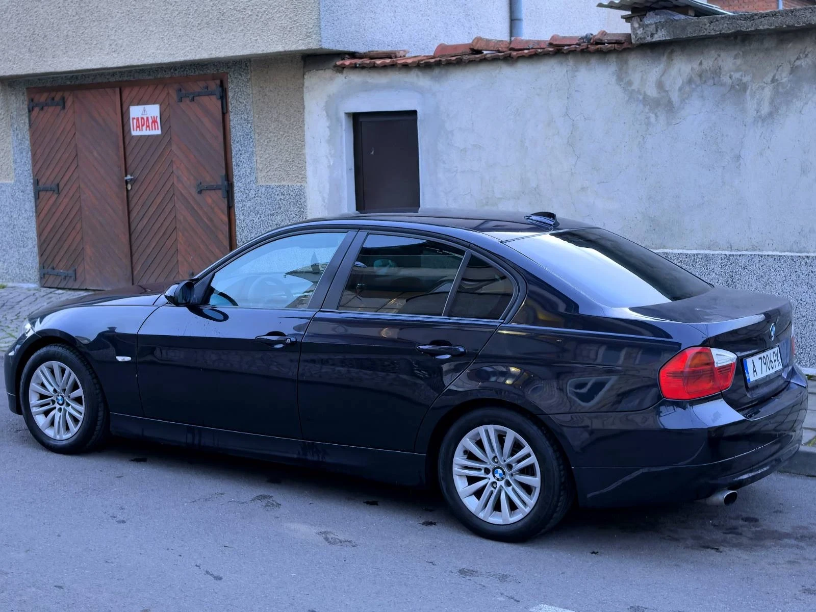 BMW 320 Газ/бензин, снимка 5 - Автомобили и джипове - 54046668