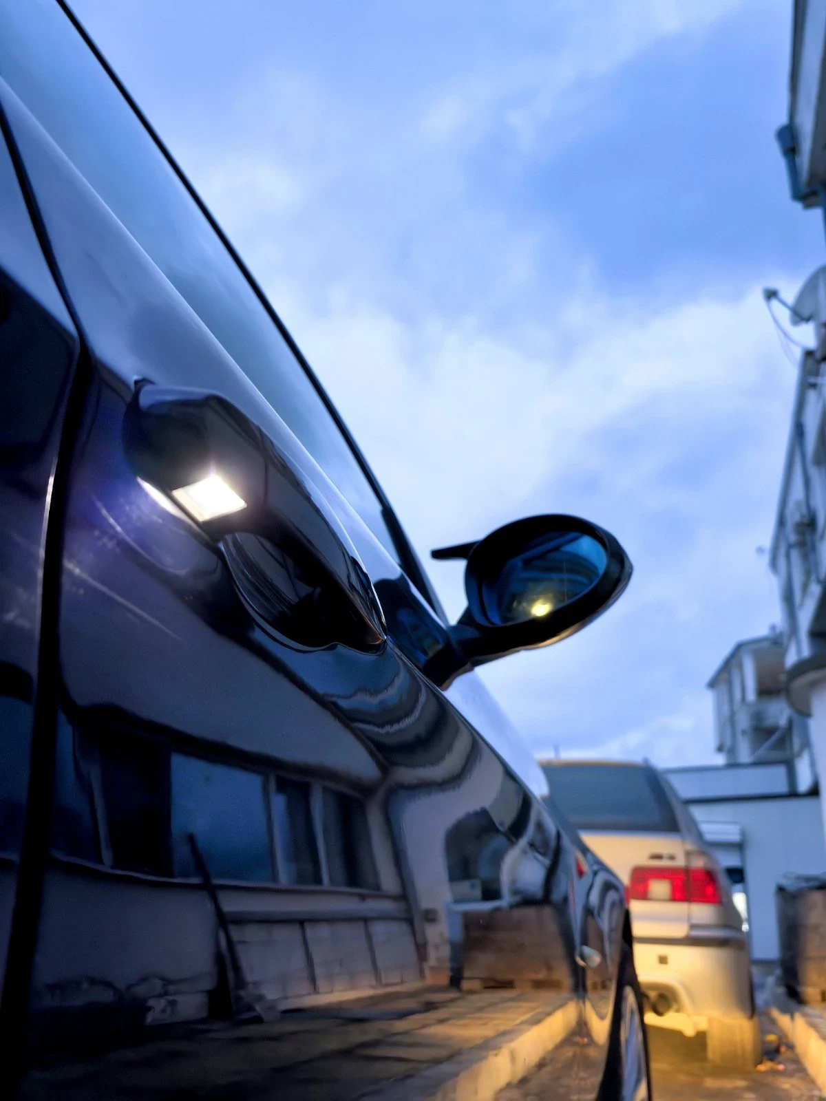 BMW 320 Газ/бензин, снимка 6 - Автомобили и джипове - 54046668