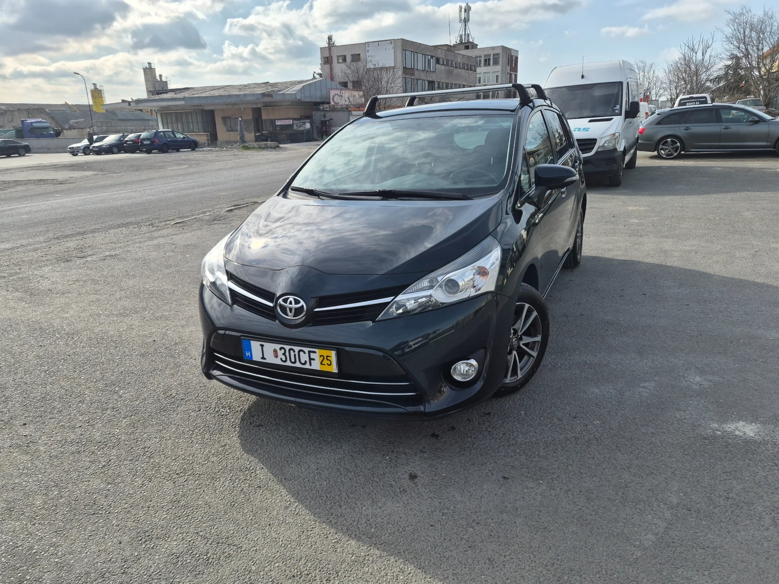 Toyota Verso 1.6i | Auto.bg — изображение 1