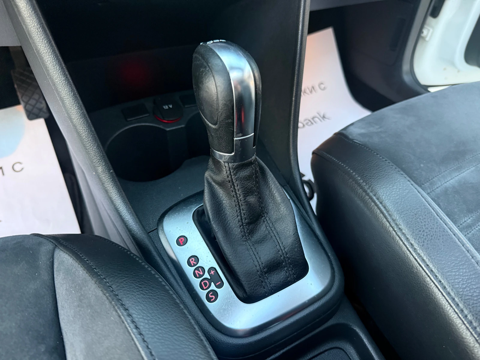 VW Polo 1.6TDI R line СОБСТВЕН ЛИЗИНГ !!!, снимка 13 - Автомобили и джипове - 54132631