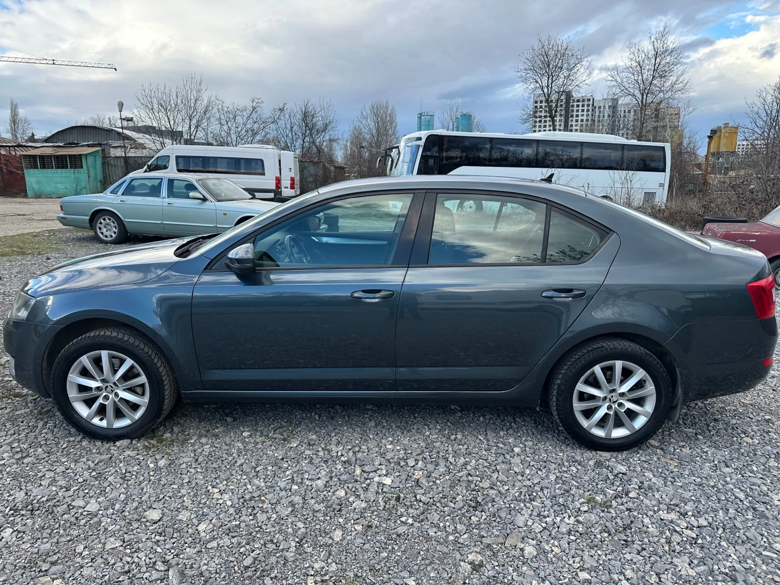 Skoda Octavia, снимка 7 - Автомобили и джипове - 54356124