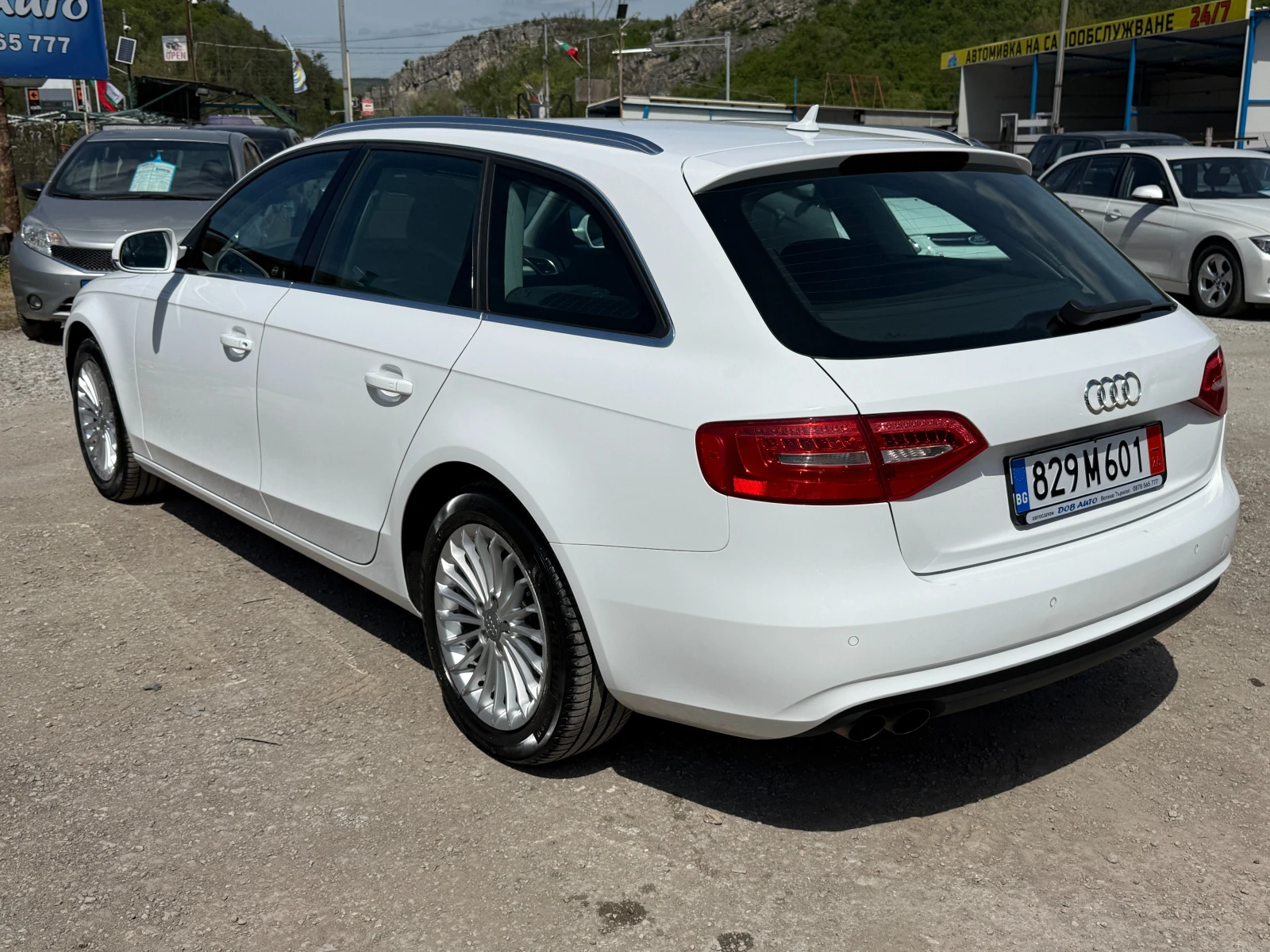 Audi A4 2.0TDI-Facelift-Автоматик-Дистроник-FULL, снимка 4 - Автомобили и джипове - 54379819
