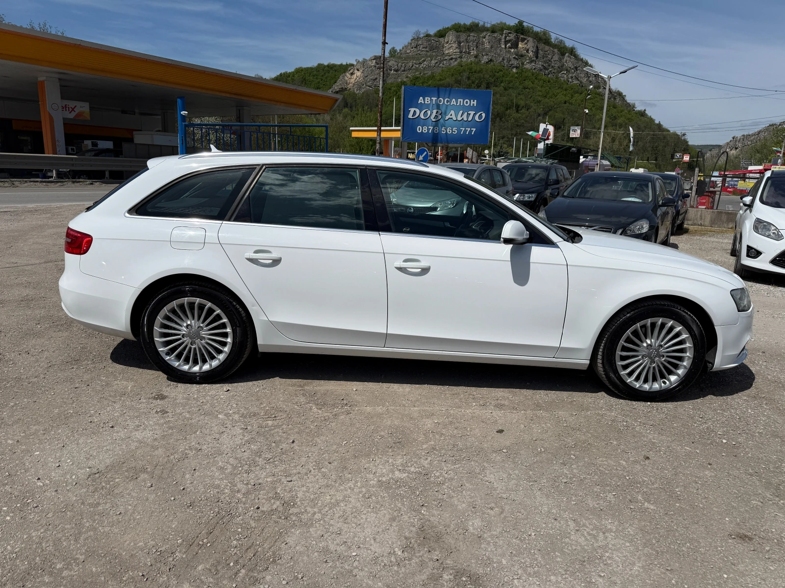 Audi A4 2.0TDI-Facelift-Автоматик-Дистроник-FULL, снимка 7 - Автомобили и джипове - 54379819