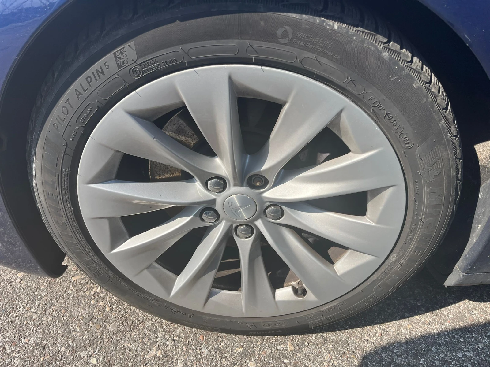 Tesla Model S 75D Dual Motor, снимка 12 - Автомобили и джипове - 54528504