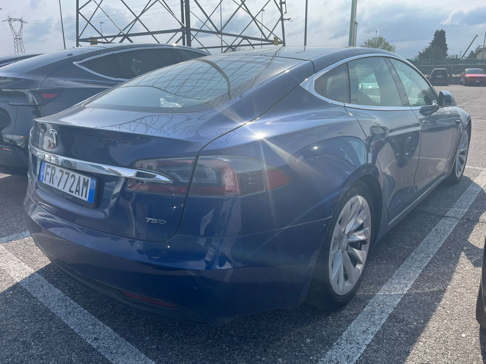 Tesla Model S 75D Dual Motor, снимка 4 - Автомобили и джипове - 54528504