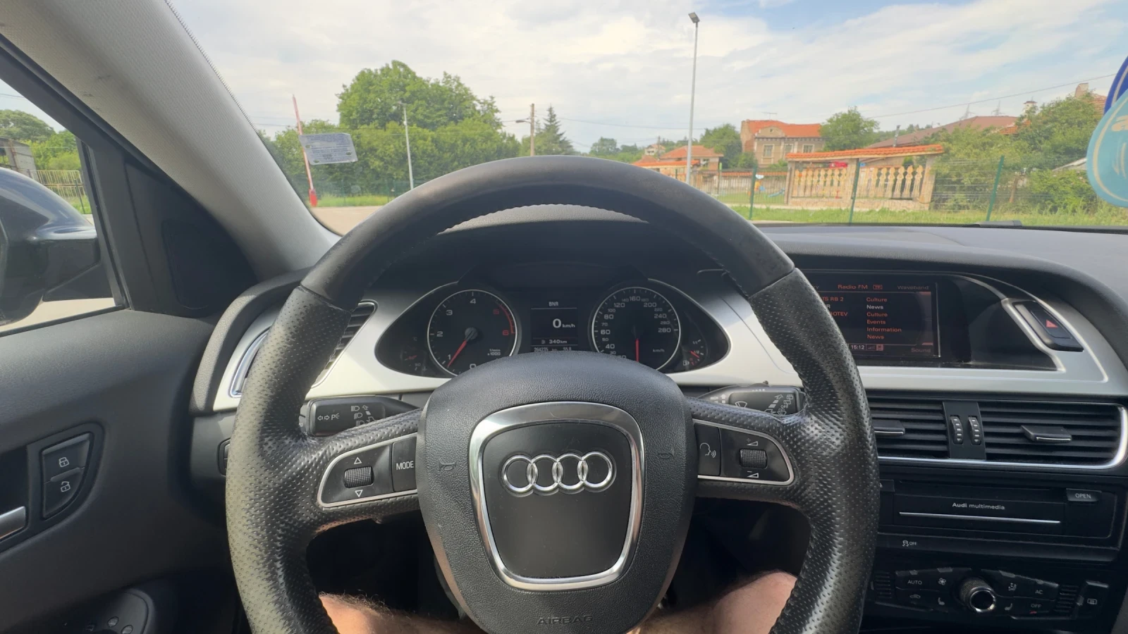 Audi A4, снимка 12 - Автомобили и джипове - 55000435