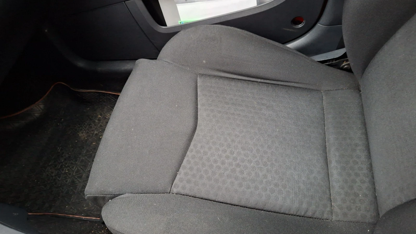Seat Ibiza, снимка 14 - Автомобили и джипове - 55244222