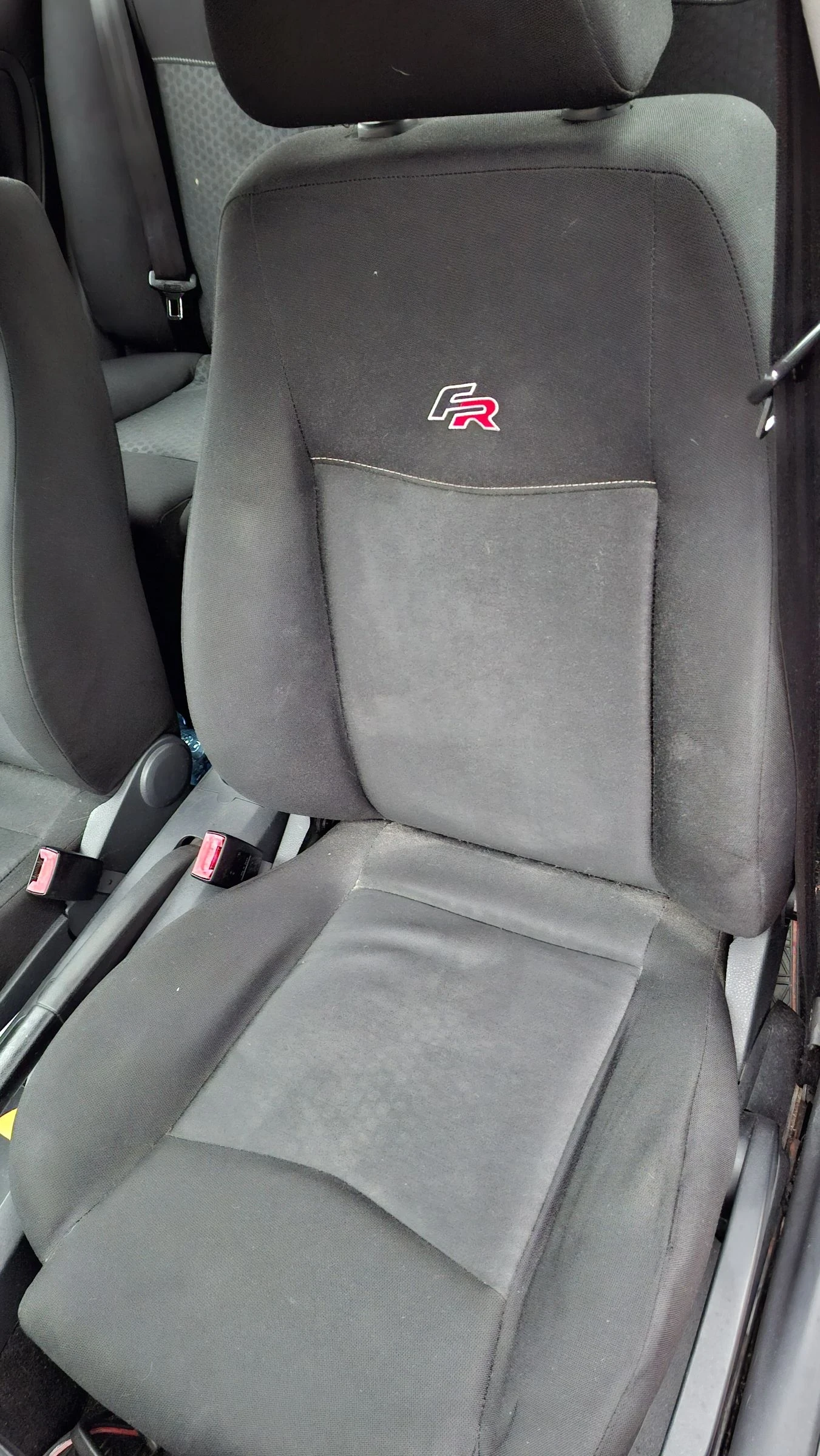 Seat Ibiza, снимка 15 - Автомобили и джипове - 55244222