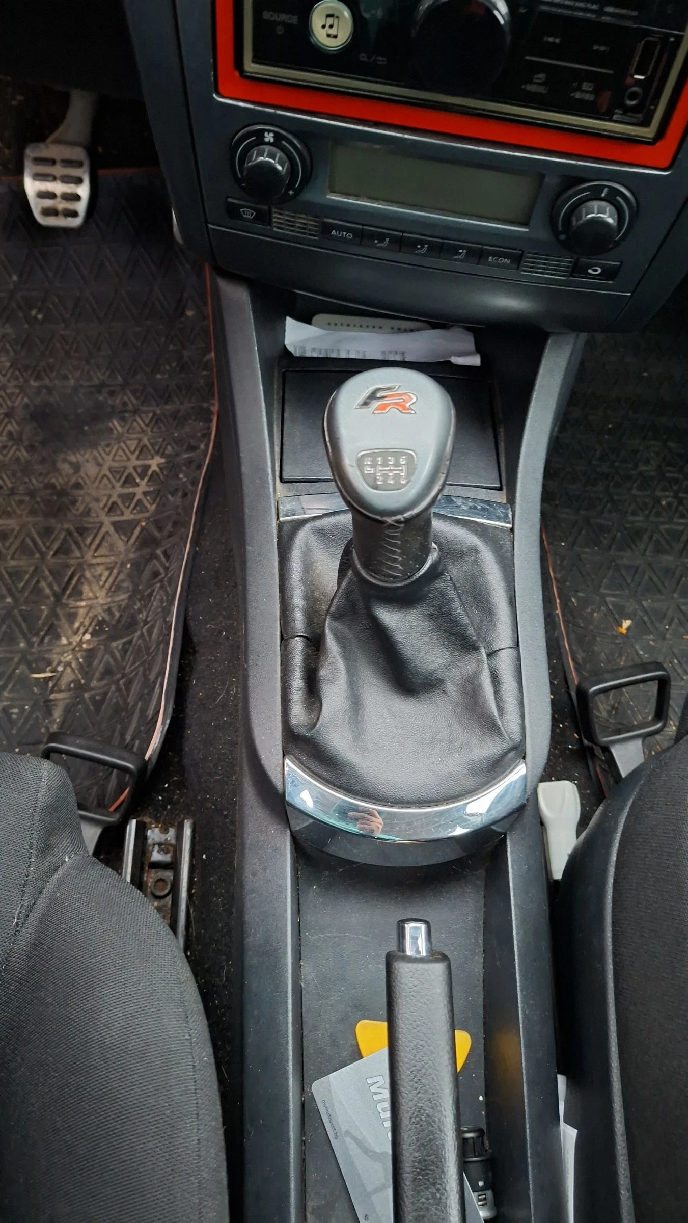 Seat Ibiza, снимка 10 - Автомобили и джипове - 55244222