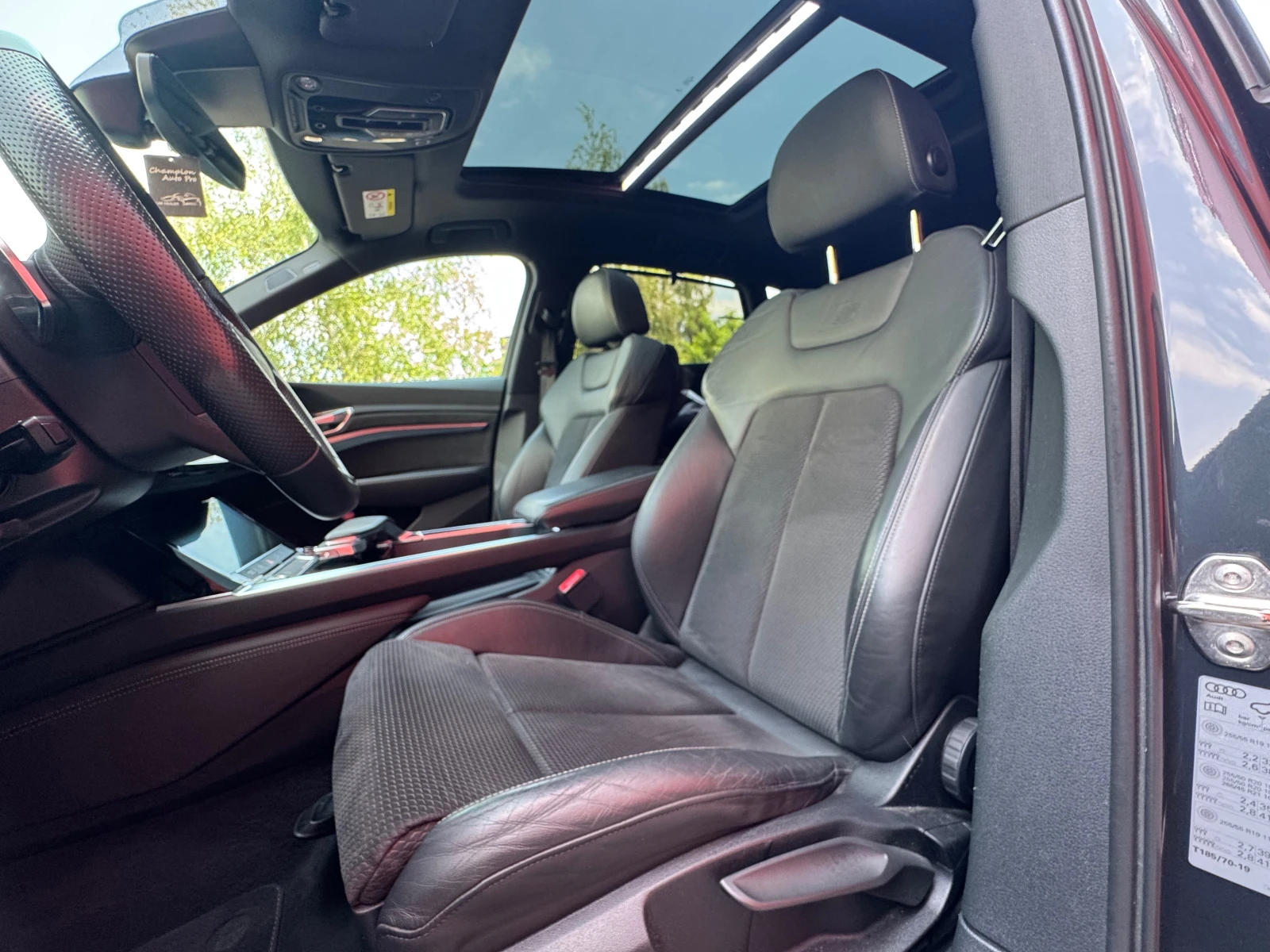 Audi E-Tron S-line Full екстри, снимка 7 - Автомобили и джипове - 55351264