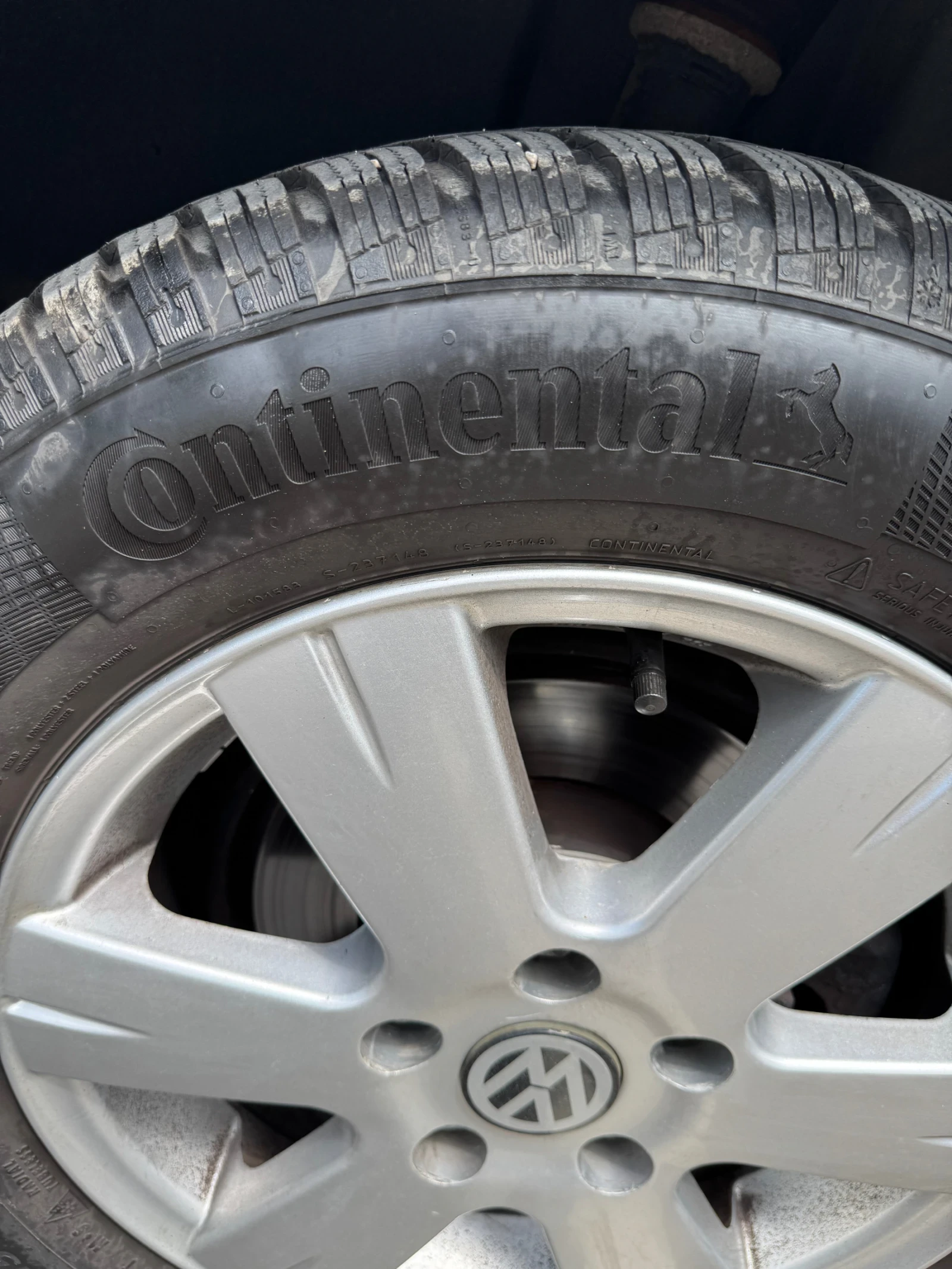 VW Touran, снимка 5 - Автомобили и джипове - 55377676