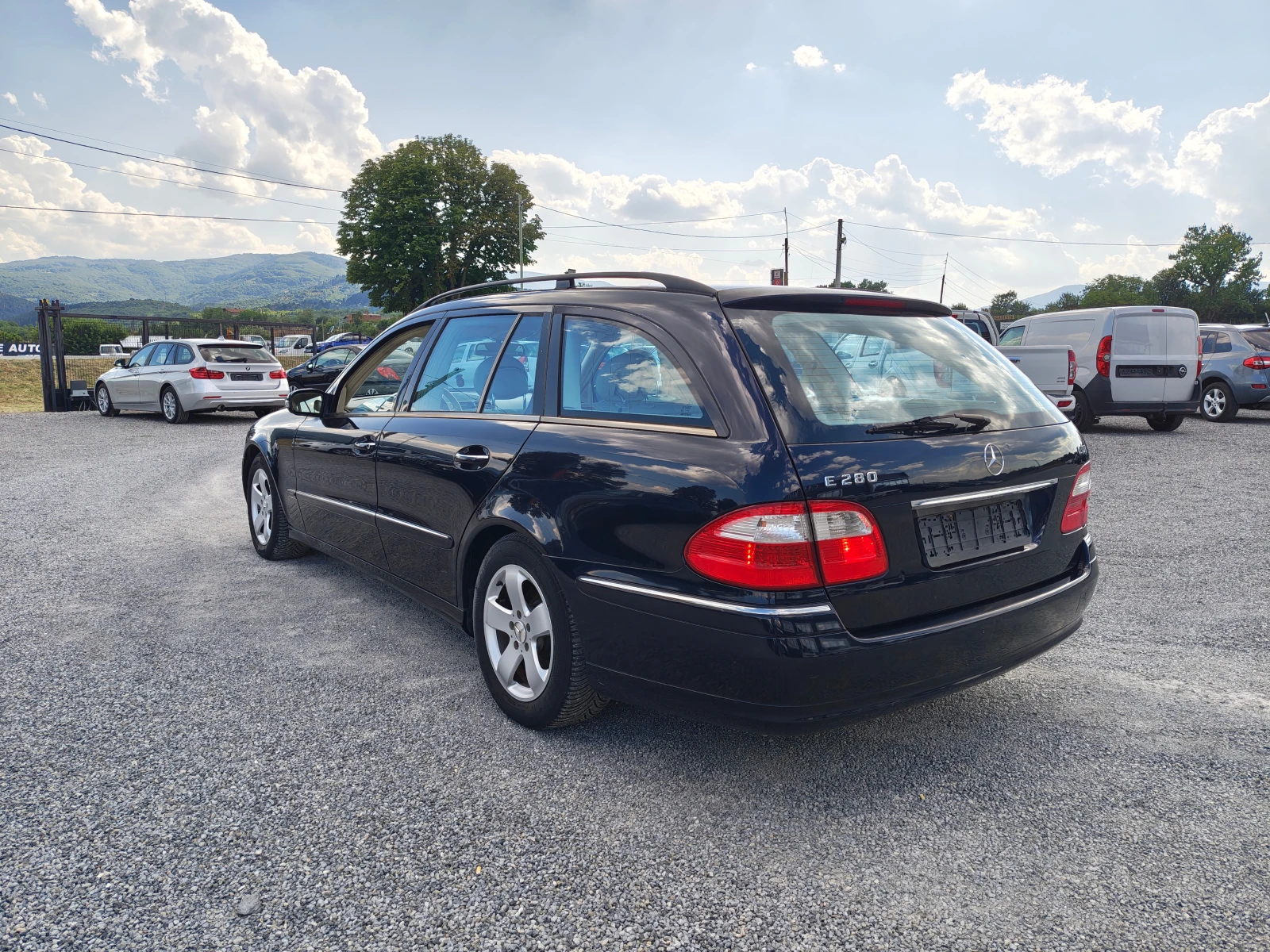 Mercedes-Benz E 280 3.2 CDI Avangard, снимка 7 - Автомобили и джипове - 55447885