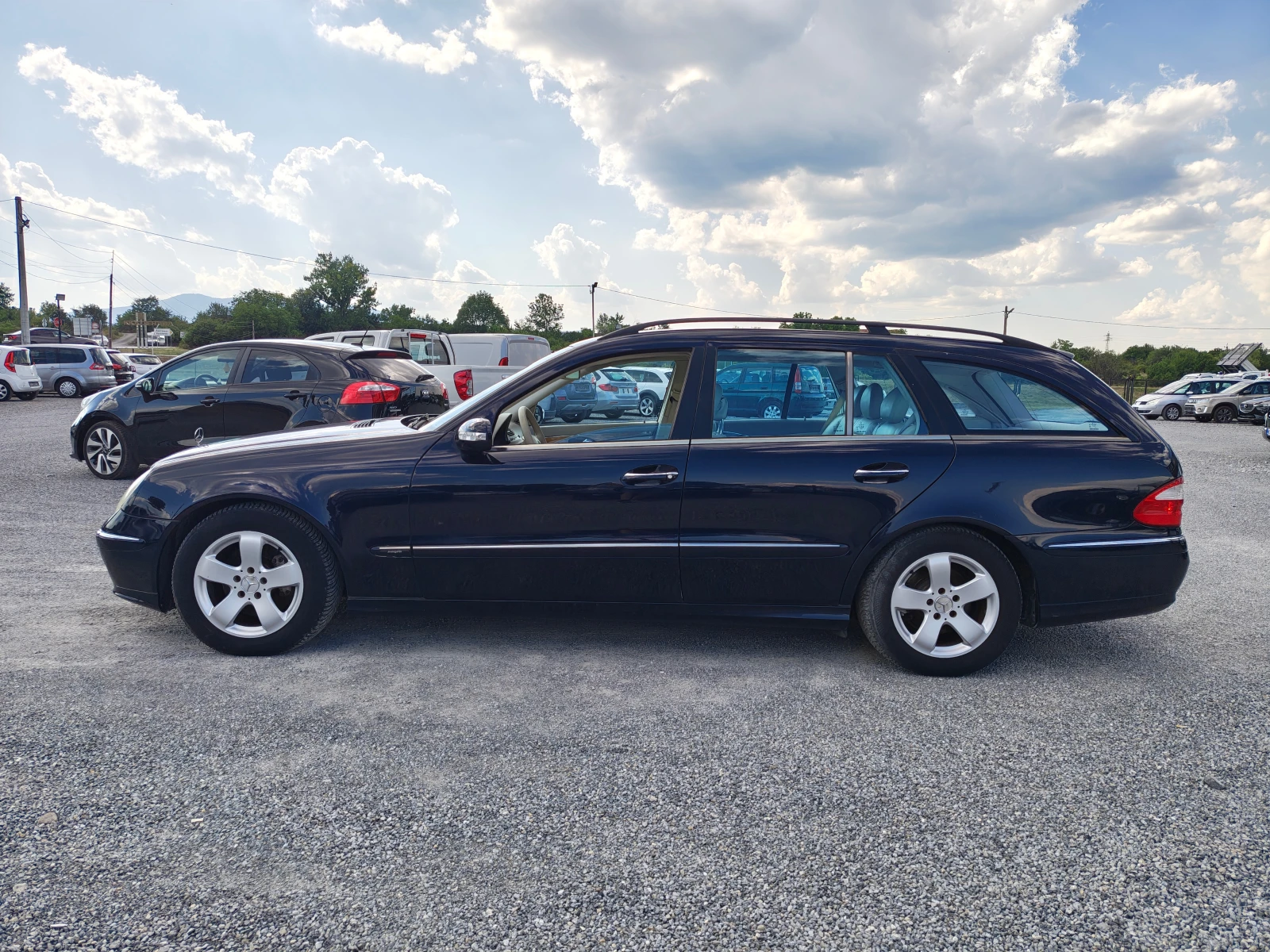 Mercedes-Benz E 280 3.2 CDI Avangard, снимка 8 - Автомобили и джипове - 55447885