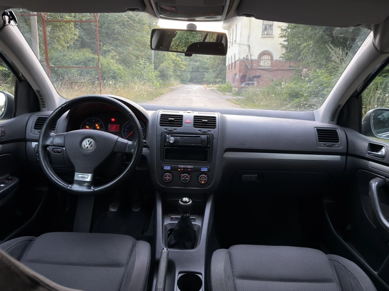 VW Golf 2.0Tdi , снимка 7 - Автомобили и джипове - 55594032