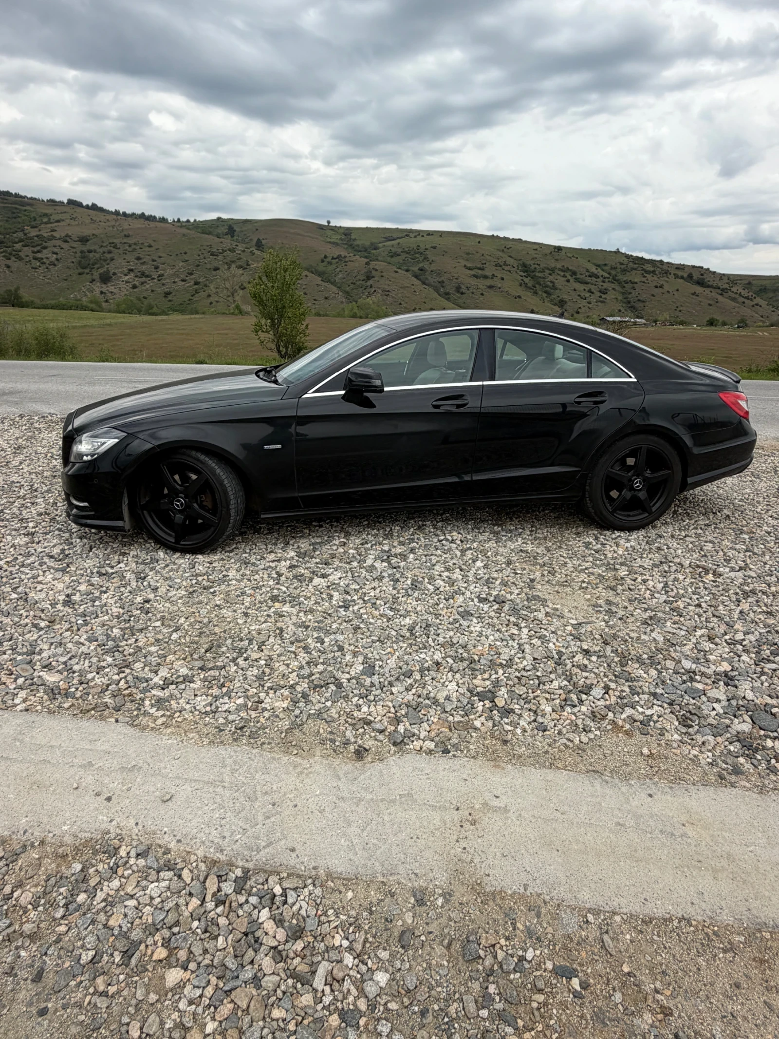 Mercedes-Benz CLS, снимка 3 - Автомобили и джипове - 55642545