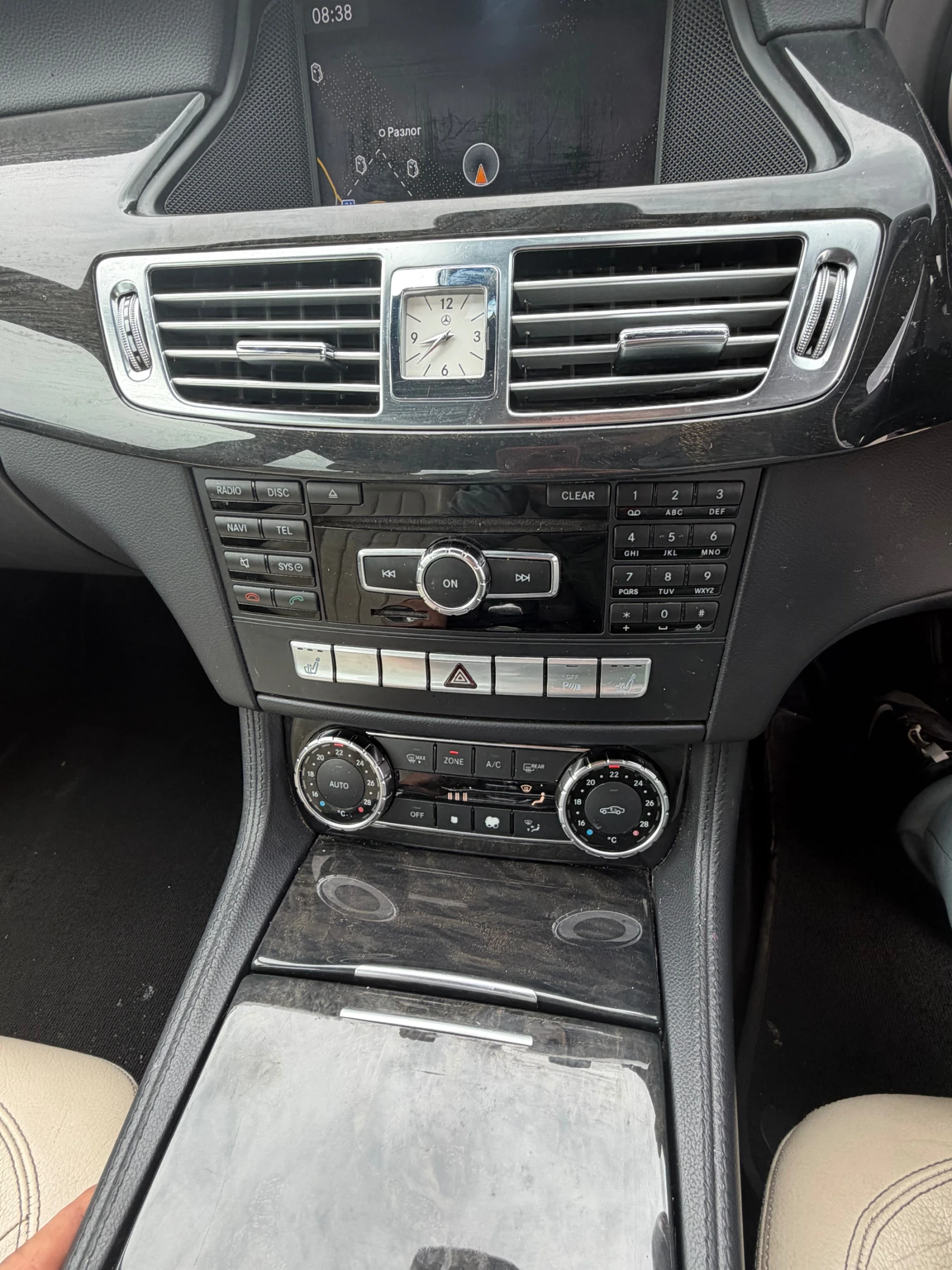 Mercedes-Benz CLS, снимка 13 - Автомобили и джипове - 55642545