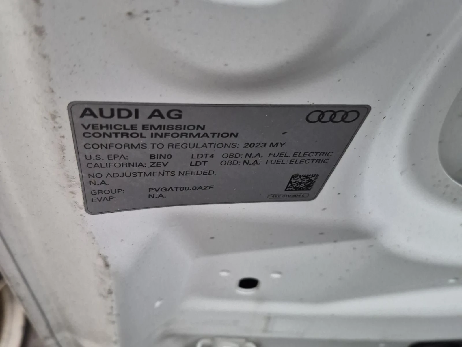 Audi E-Tron Technik* 360* S-line* Обдух* Пано, снимка 12 - Автомобили и джипове - 56319761