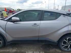 Toyota C-HR XLE FWD 144 2.0 | Mobile.bg    9