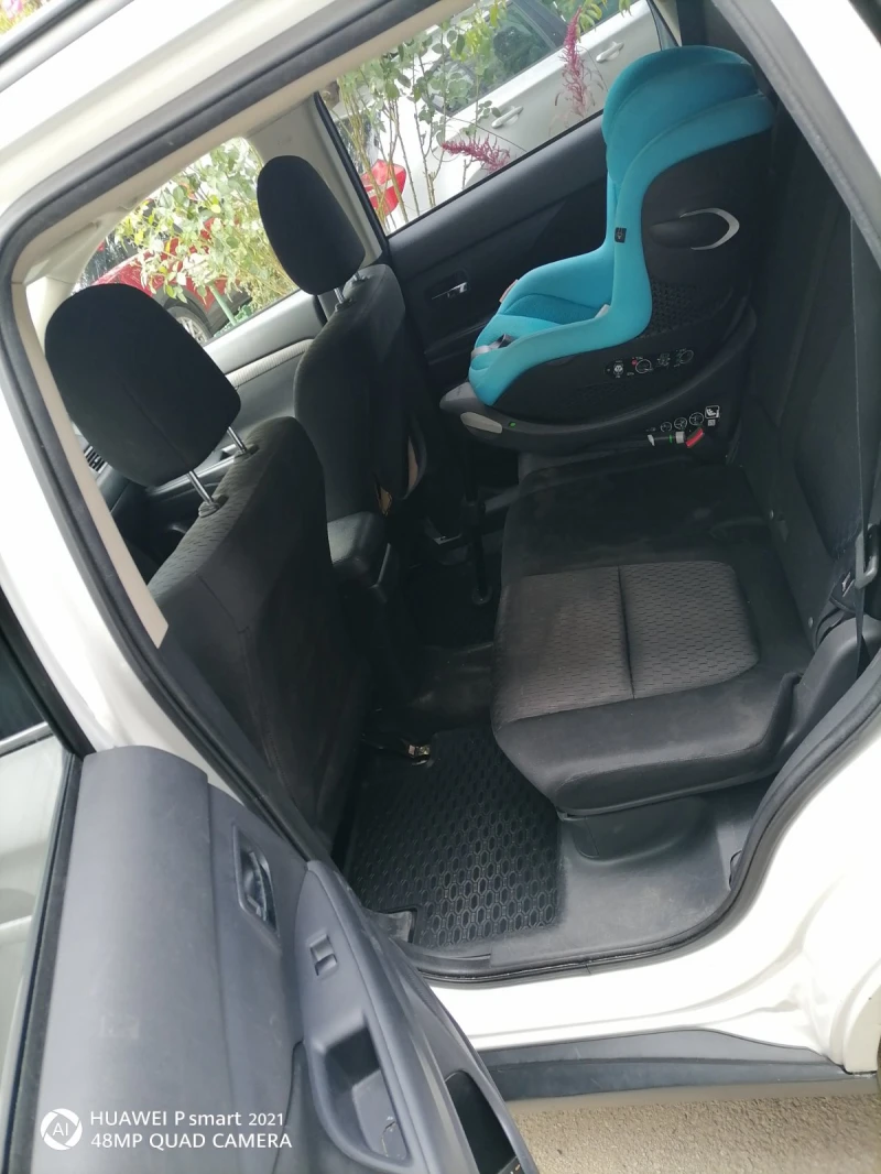 Mitsubishi Outlander, снимка 4 - Автомобили и джипове - 51961037