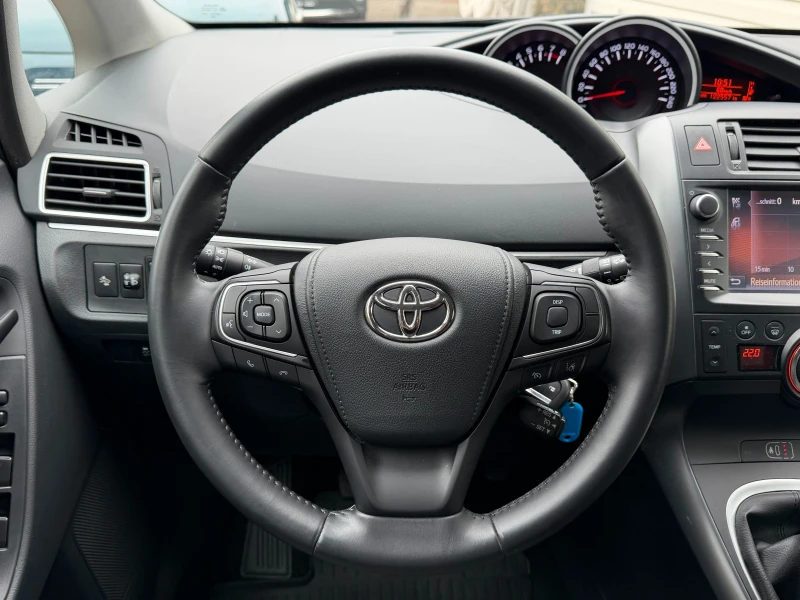 Toyota Verso 1.8I* СЕРВИЗНА КНИЖКА* ПЪЛНА  ИСТОРИЯ В ТОЙОТА, снимка 11 - Автомобили и джипове - 53464216