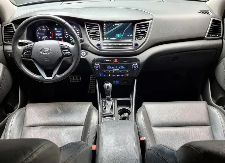 Hyundai Tucson 2.0 4WD Modern - изображение 8