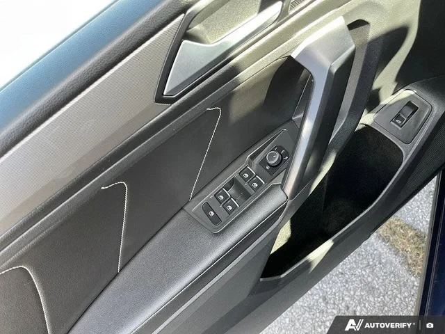 VW Tiguan Tiguan Comfortline 4Motion* автокредит* (ЦЕНА ДО Б, снимка 14 - Автомобили и джипове - 53398247