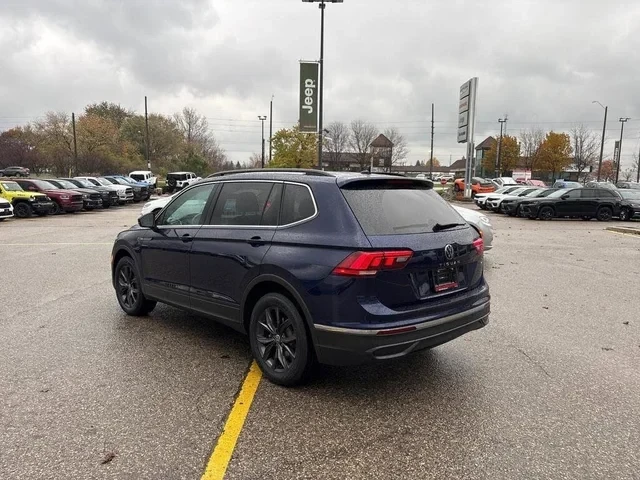 VW Tiguan Tiguan Comfortline 4Motion* автокредит* (ЦЕНА ДО Б, снимка 3 - Автомобили и джипове - 53398247