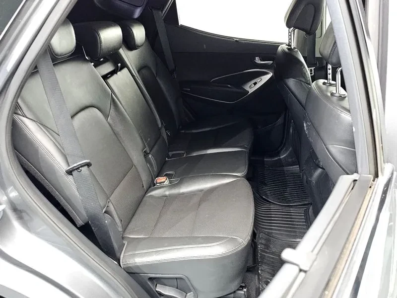 Hyundai Santa fe 2.0, снимка 12 - Автомобили и джипове - 54256655