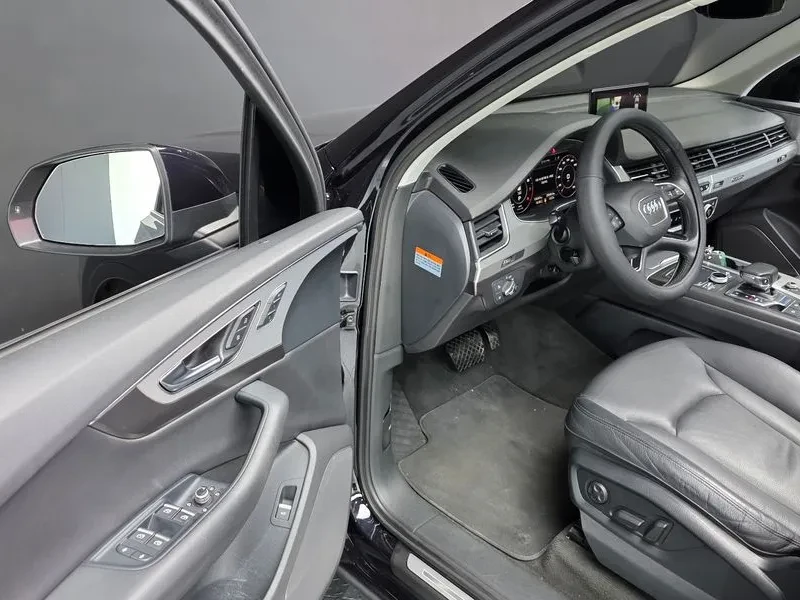 Audi Q7 45 Tfsi Quattro, снимка 12 - Автомобили и джипове - 55390079