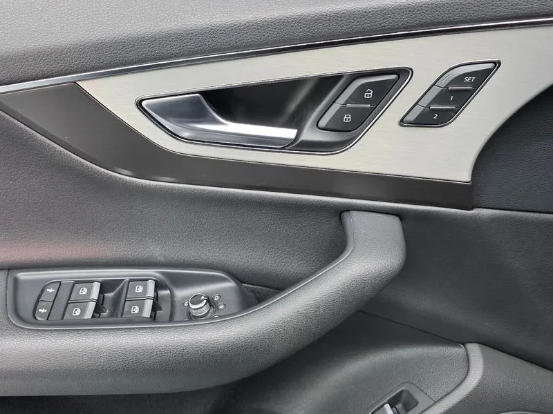 Audi Q7 45 Tfsi Quattro, снимка 13 - Автомобили и джипове - 55390079