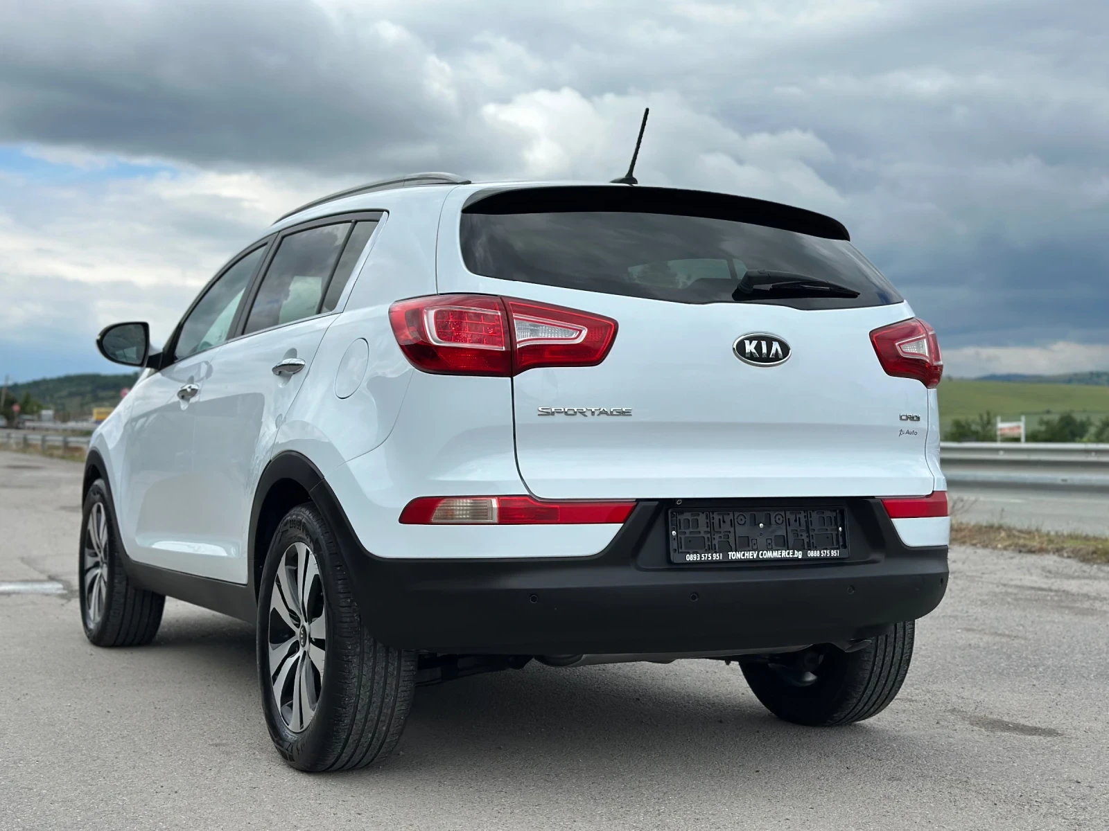 Kia Sportage 1.7-CRDI-LED-NAVI-KAMERA-PARKTRONIK-190.000km - изображение 4