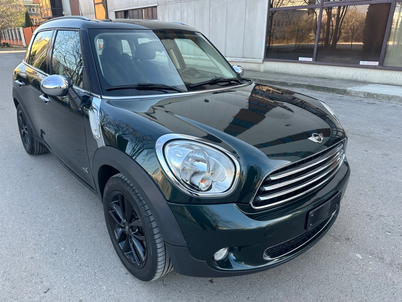 Mini Countryman 2.0 D 4x4 - изображение 2