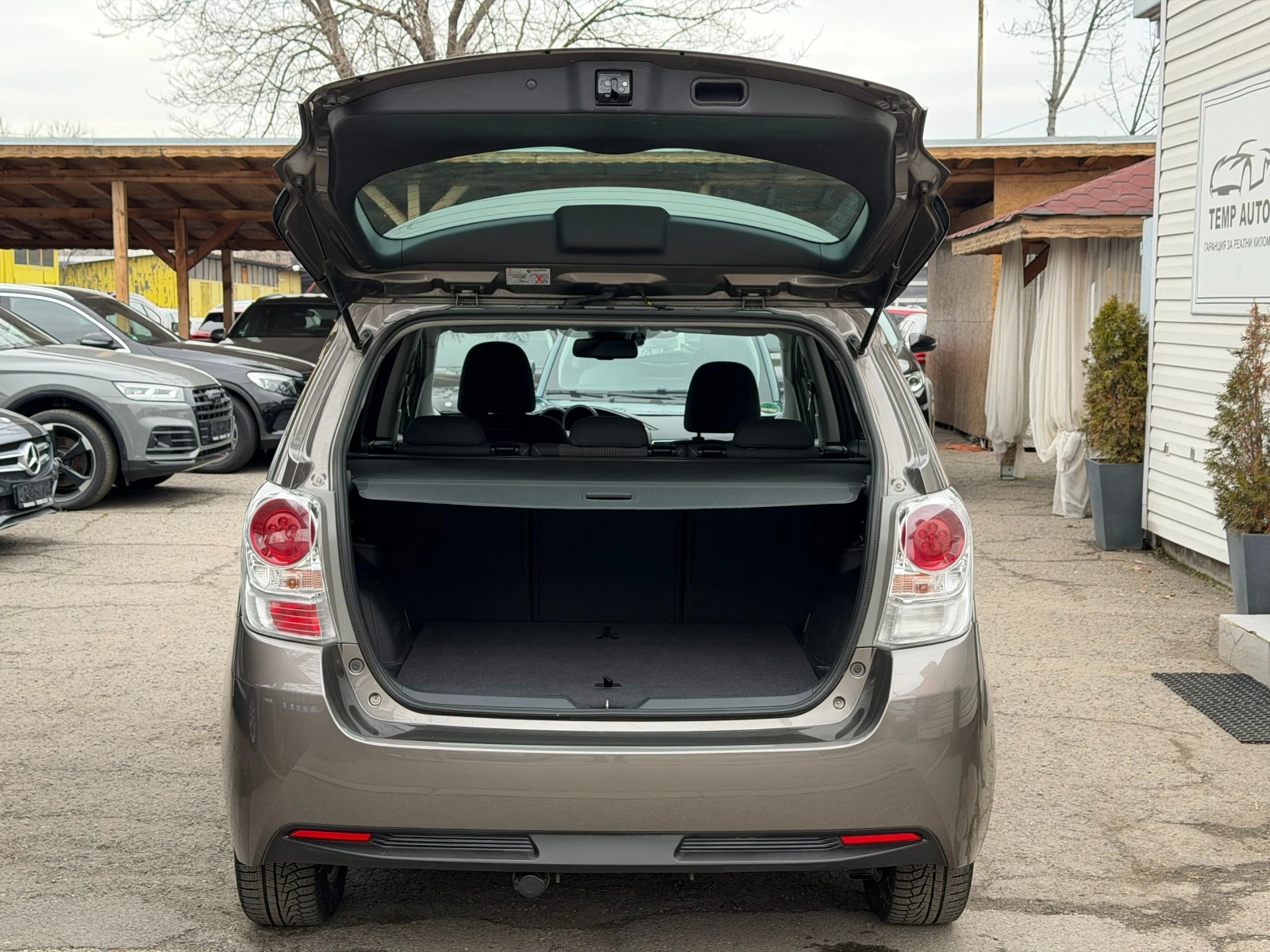 Toyota Verso 1.8I* СЕРВИЗНА КНИЖКА* ПЪЛНА  ИСТОРИЯ В ТОЙОТА - изображение 6