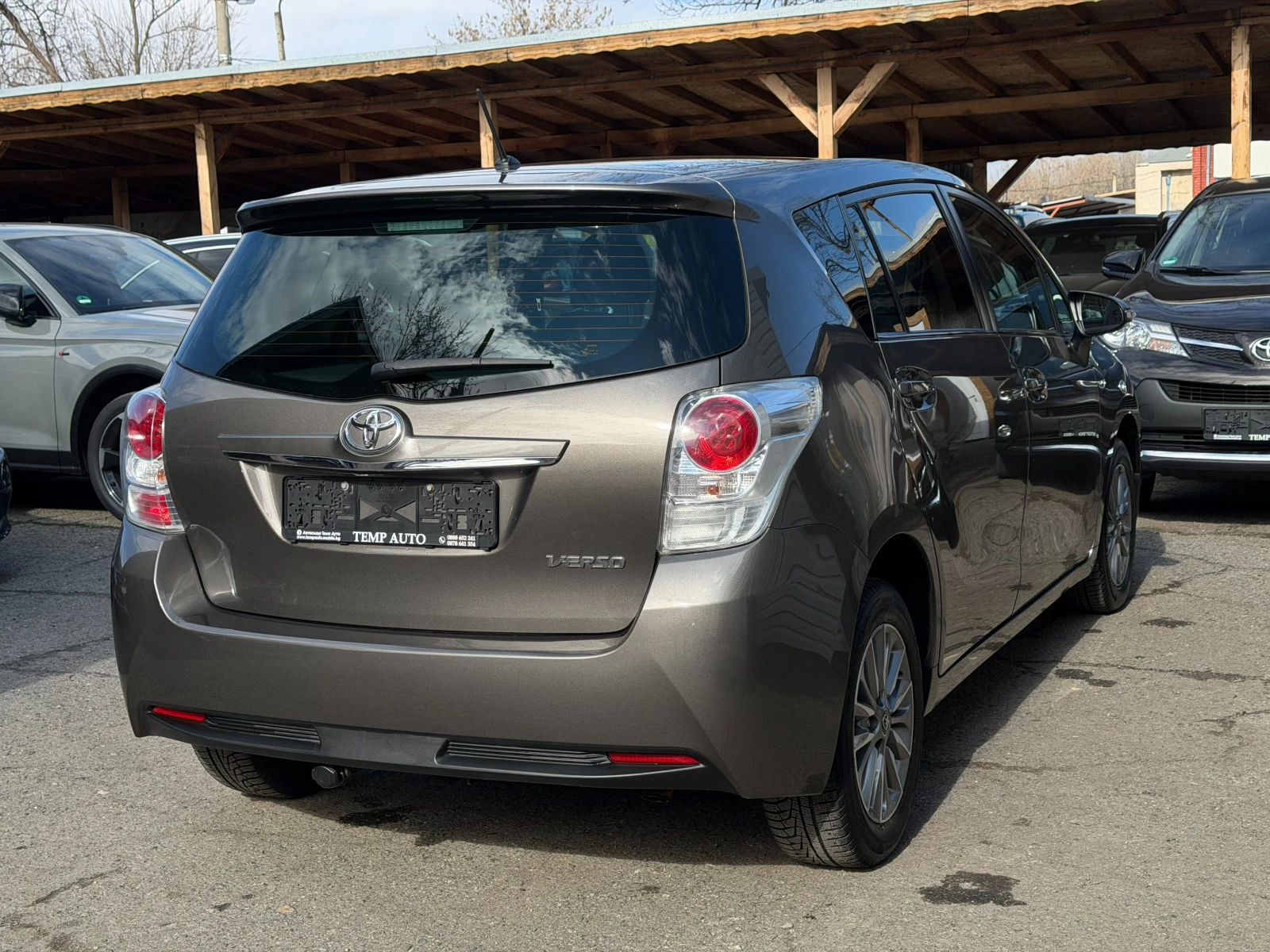 Toyota Verso 1.8I* СЕРВИЗНА КНИЖКА* ПЪЛНА  ИСТОРИЯ В ТОЙОТА - изображение 5