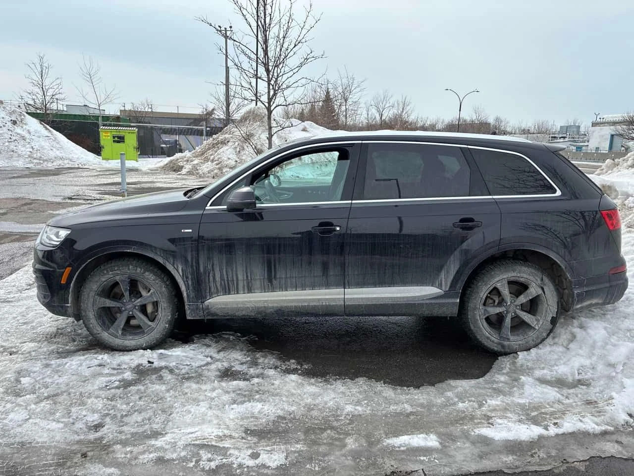 Audi Q7 * Progressiv * 360 * КОМПЛЕКТ ГУМИ * PANORAMA, снимка 2 - Автомобили и джипове - 53740533