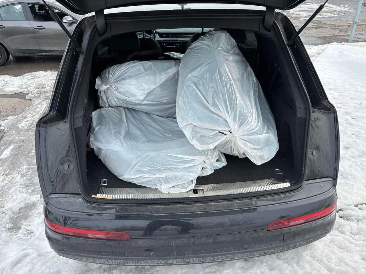 Audi Q7 * Progressiv * 360 * КОМПЛЕКТ ГУМИ * PANORAMA, снимка 14 - Автомобили и джипове - 53740533