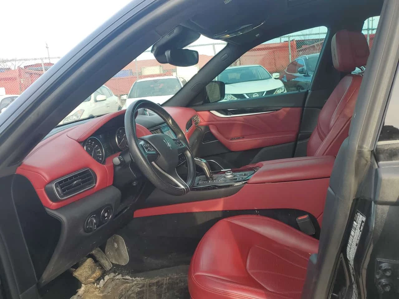 Maserati Levante * Modena * 360 * 2 КЛЮЧА * ПОДГРЕВ * NAVI, снимка 5 - Автомобили и джипове - 54150565