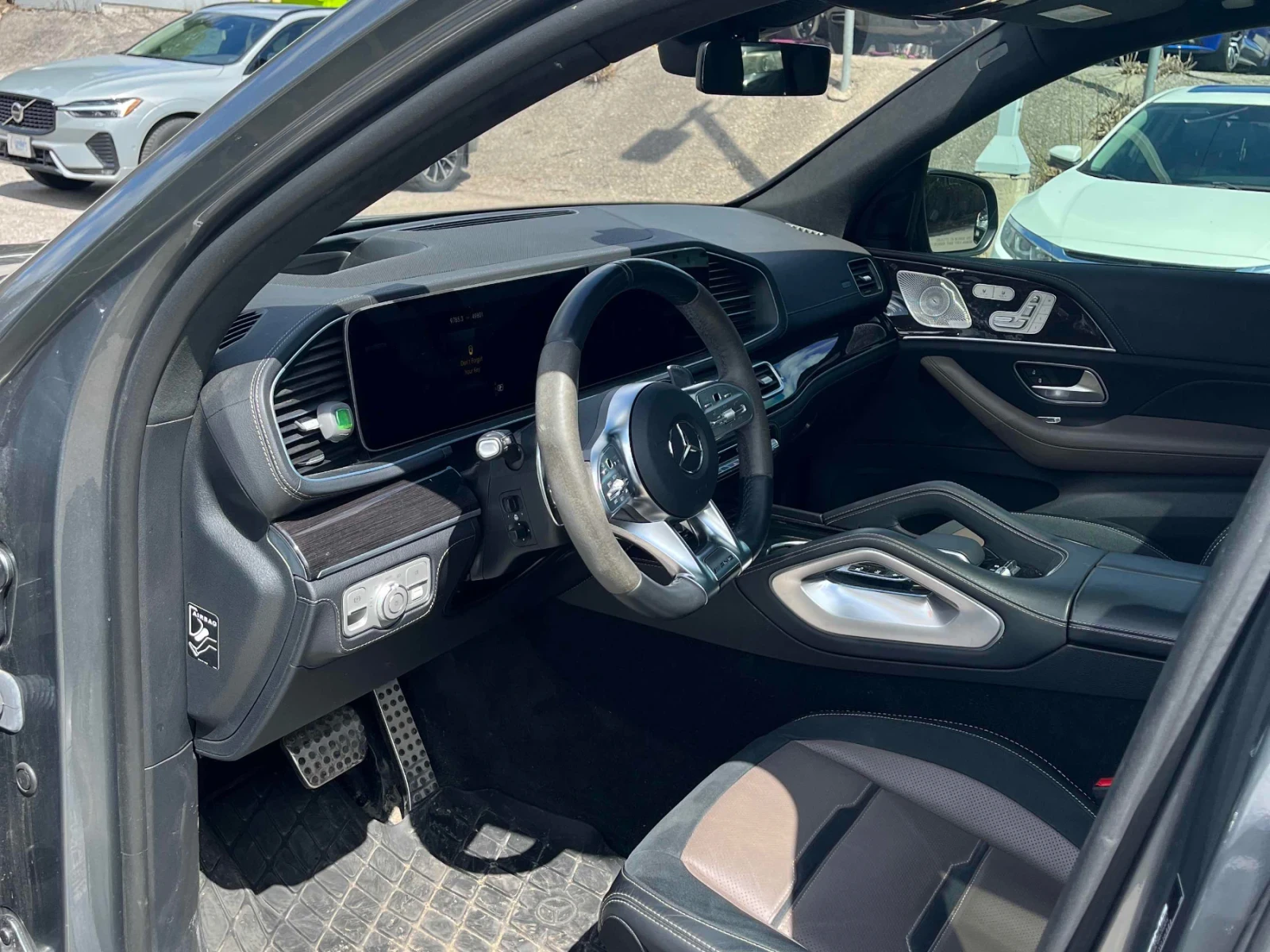 Mercedes-Benz GLE 53 4MATIC ПОДГРЕВ * BURMESTER * 2 КОМПЛЕКТ ДЖАНТИ * CAR FAX, снимка 5 - Автомобили и джипове - 54240311