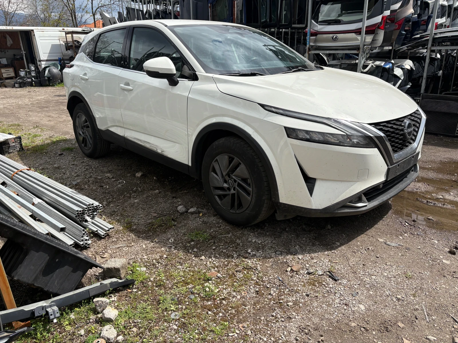 Nissan Qashqai 1.3i Mild Hybrid �� ����� | Mobile.bg � ����������� 5