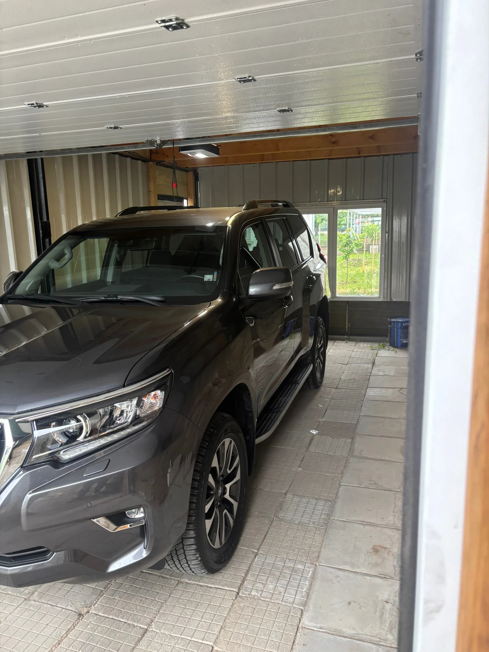 Toyota Land cruiser, снимка 5 - Автомобили и джипове - 54367119