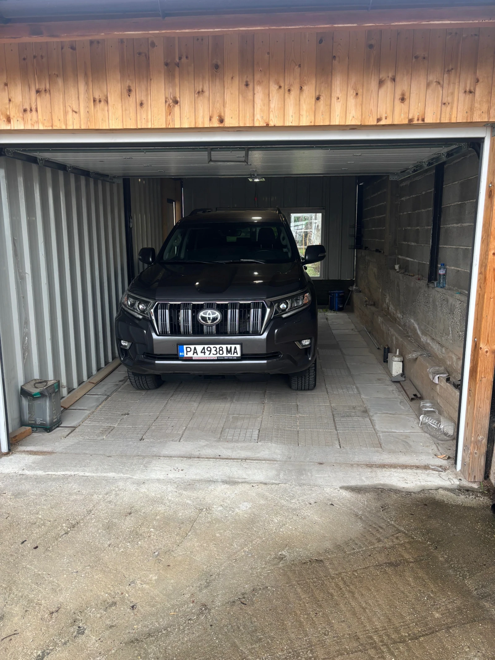 Toyota Land cruiser, снимка 6 - Автомобили и джипове - 54367119