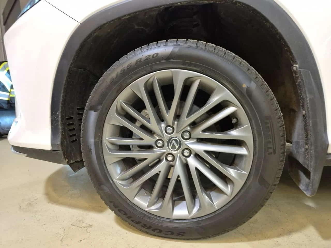 Lexus RX 450h HL/CARFAX/ПОДГРЕВ/ОБДУХ/360 КАМ/ЛЕНТИ/2 КЛЮЧА, снимка 17 - Автомобили и джипове - 54390472