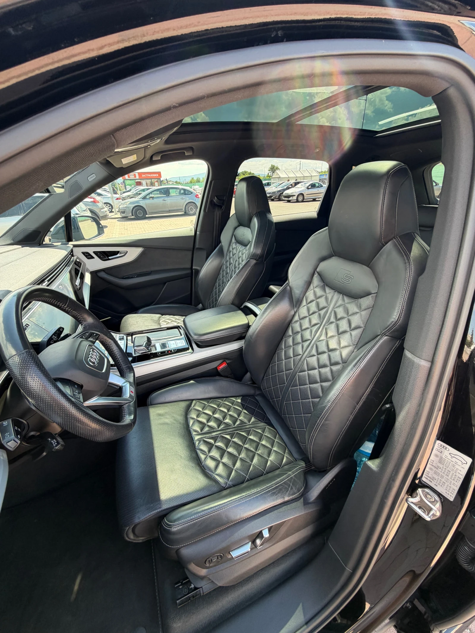 Audi Q7 ПЕРФЕКТНО СЪСТОЯНИЕ НАПЪЛНО ОБСУЖЕНА ФУЛ ЕКСТРИИИИ, снимка 8 - Автомобили и джипове - 54885055